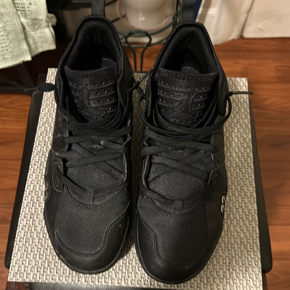 Black used Jordan sneakers
